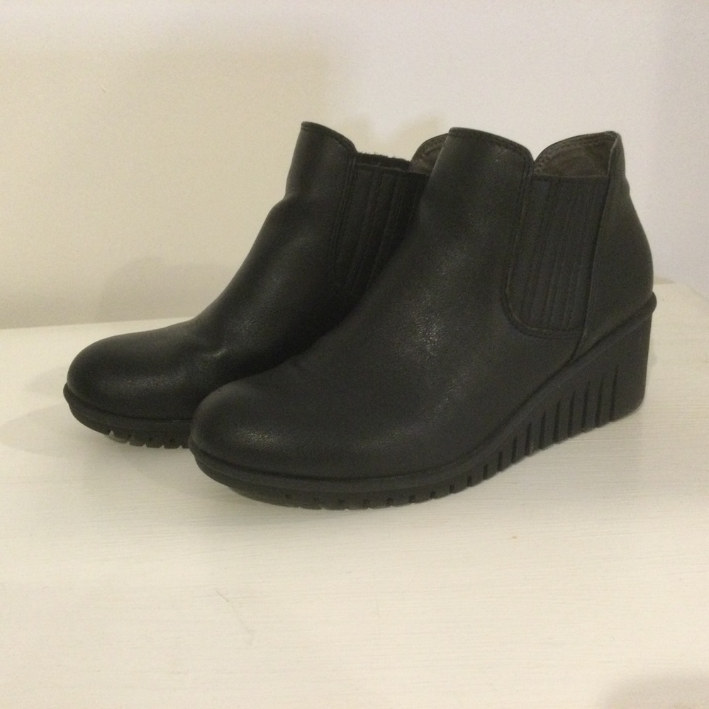 Euro Soft Black Wedge Booties